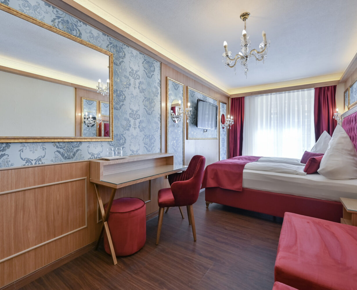 Superior-Vierbettzimmer-Zi.23-3635-scaled-1230x1000